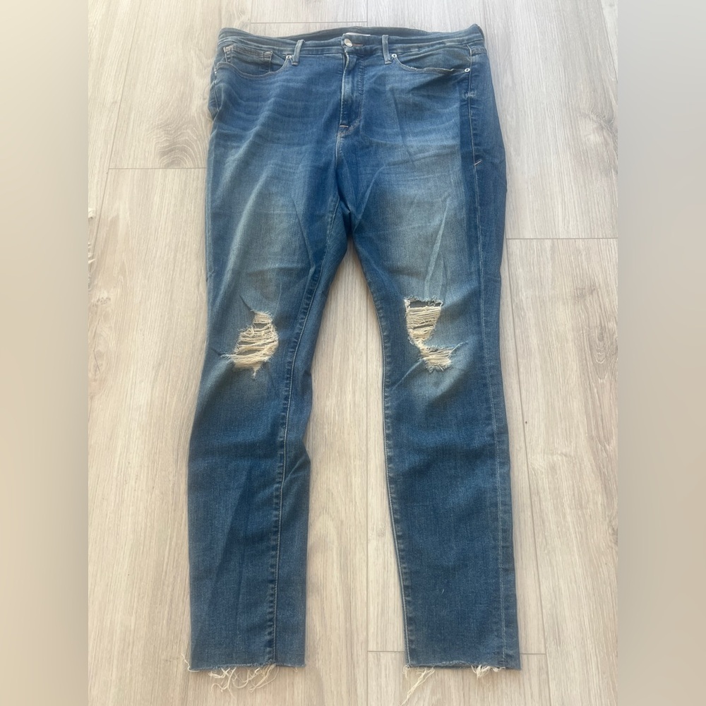 Good American Good Waist Distressed Slim Fit Jeans - Blue
